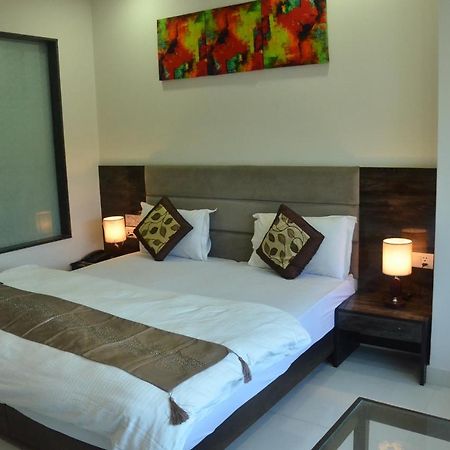 Hotel Sopan Heights Delhi  Exterior foto