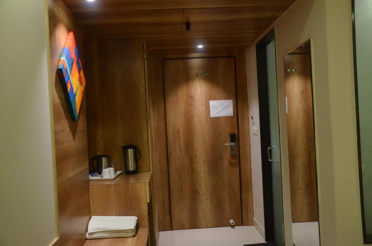 Hotel Sopan Heights Delhi  Exterior foto