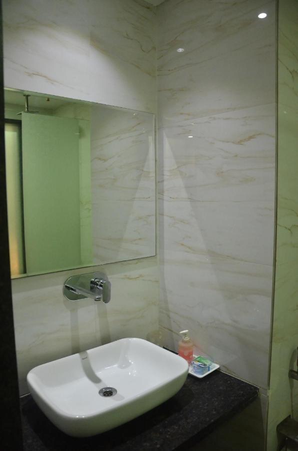 Hotel Sopan Heights Delhi  Exterior foto